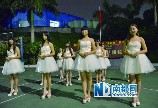 深德技工学校尝试改变技工形象。